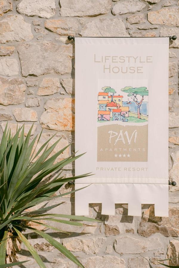 Pavi Apartments Life Style House With Private Pool Kornić Exteriör bild